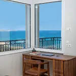 펜션 Zuzu Riviera Living