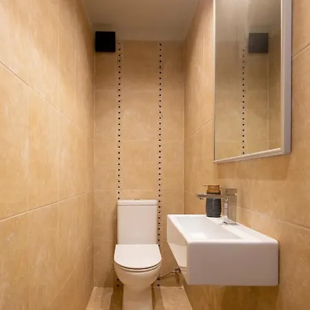 Zuzu Riviera Living בית נופש *