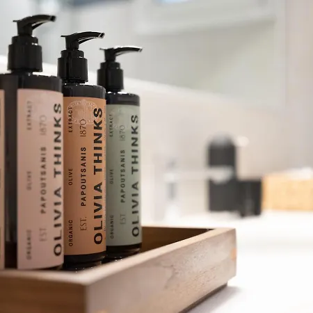 בית נופש Zuzu Riviera Living הרסוניסוס