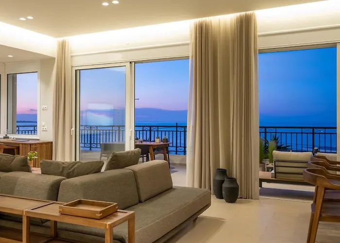 펜션 Zuzu Riviera Living