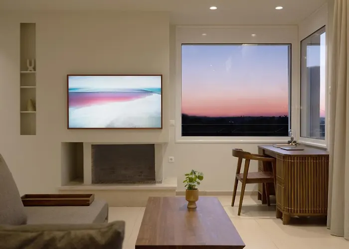 펜션 Zuzu Riviera Living 헐소니소스