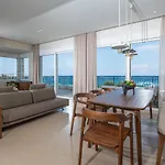 Zuzu Riviera Living Feriehus