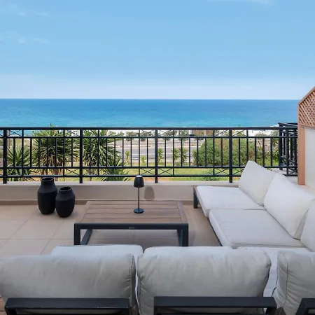 Zuzu Riviera Living بيت للعطل *