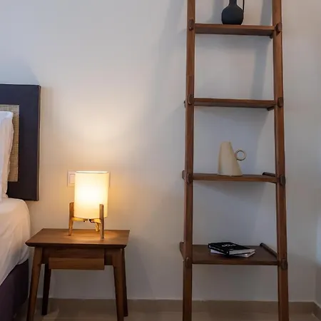 Zuzu Riviera Living Nyaraló